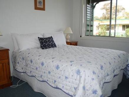 Phillip Island 3*
